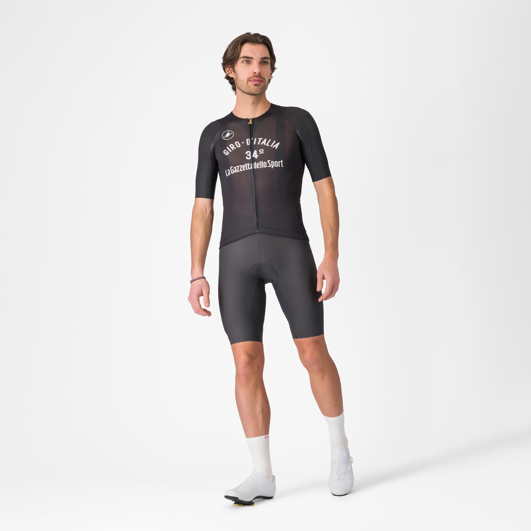 VINTAGE MAGLIA NERA 34